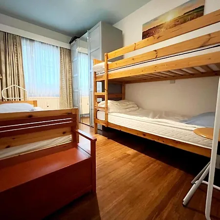 アパート In With Stunning Sea Views